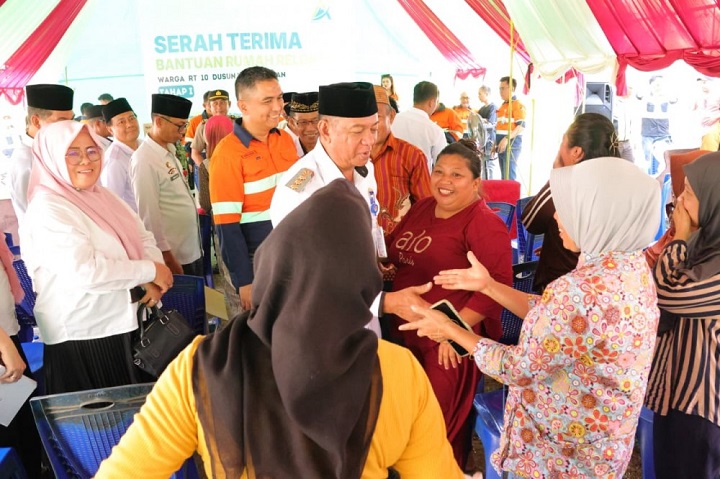 Bupati Oskar Manoppo Resmikan Relokasi 20 KK Warga Dusun V Kotabunan ke Griya Prima